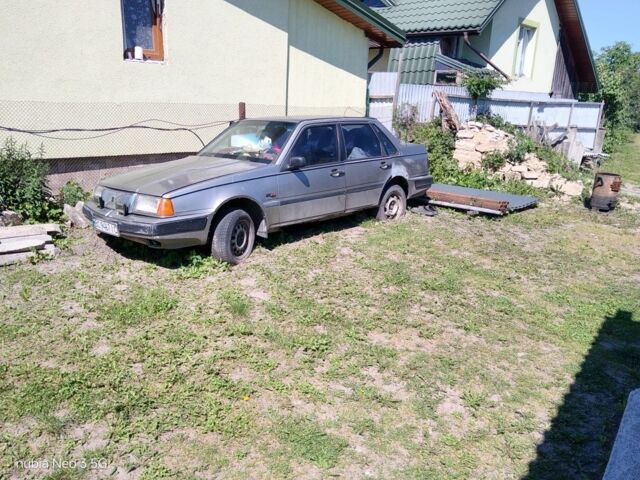 Сірий Вольво 460, об'ємом двигуна 0 л та пробігом 1 тис. км за 224 $, фото 1 на Automoto.ua