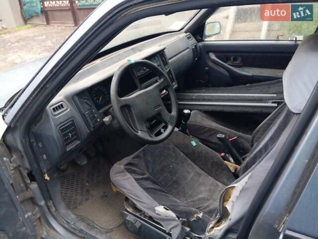 Серый Вольво 460, объемом двигателя 1.8 л и пробегом 330 тыс. км за 400 $, фото 1 на Automoto.ua