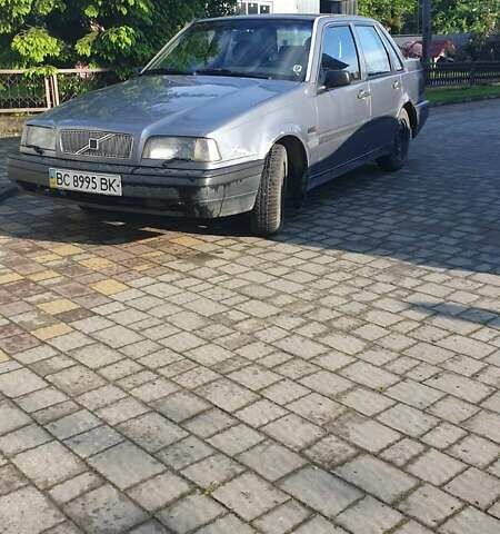 Серый Вольво 460, объемом двигателя 1.7 л и пробегом 250 тыс. км за 1400 $, фото 1 на Automoto.ua