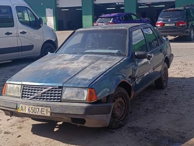 Синій Вольво 460, об'ємом двигуна 1.8 л та пробігом 345 тис. км за 223 $, фото 1 на Automoto.ua
