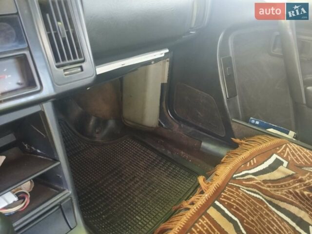 Синий Вольво 460, объемом двигателя 2 л и пробегом 347 тыс. км за 700 $, фото 1 на Automoto.ua