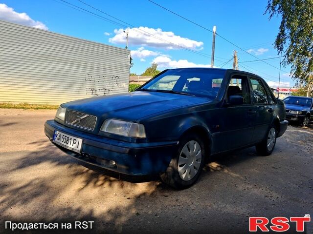 Зелений Вольво 460, об'ємом двигуна 2 л та пробігом 250 тис. км за 1250 $, фото 1 на Automoto.ua
