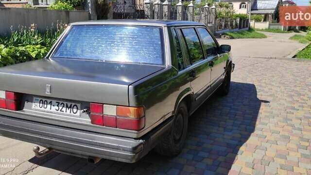 Вольво 740, об'ємом двигуна 2.3 л та пробігом 300 тис. км за 1199 $, фото 1 на Automoto.ua