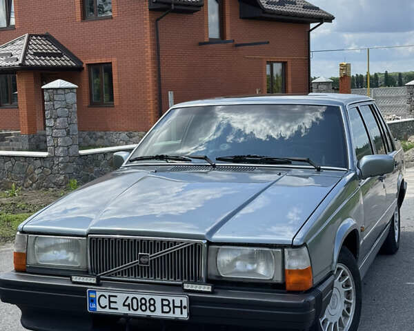 Сірий Вольво 740, об'ємом двигуна 2.32 л та пробігом 370 тис. км за 2200 $, фото 1 на Automoto.ua