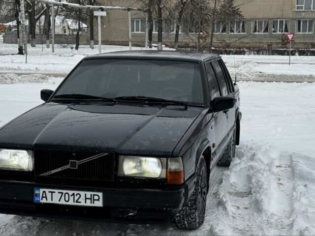 Синий Вольво 740, объемом двигателя 2.3 л и пробегом 250 тыс. км за 2499 $, фото 1 на Automoto.ua