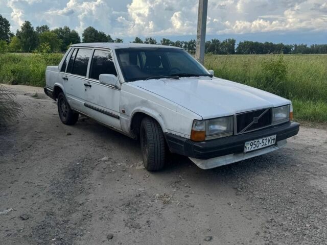 Білий Вольво 744, об'ємом двигуна 2.3 л та пробігом 11 тис. км за 514 $, фото 1 на Automoto.ua
