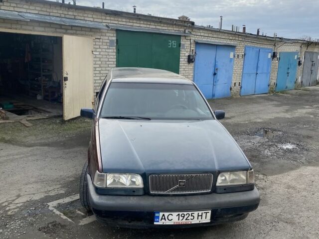 Синій Вольво 850, об'ємом двигуна 2 л та пробігом 250 тис. км за 671 $, фото 1 на Automoto.ua