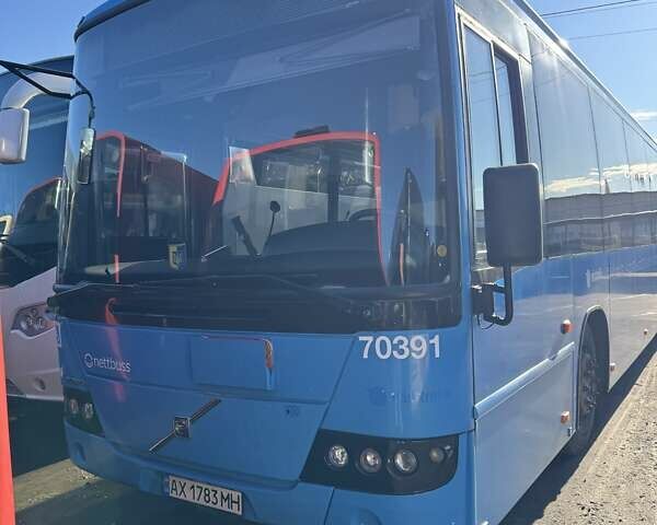 Синій Вольво 8700, об'ємом двигуна 7.3 л та пробігом 801 тис. км за 5350 $, фото 1 на Automoto.ua