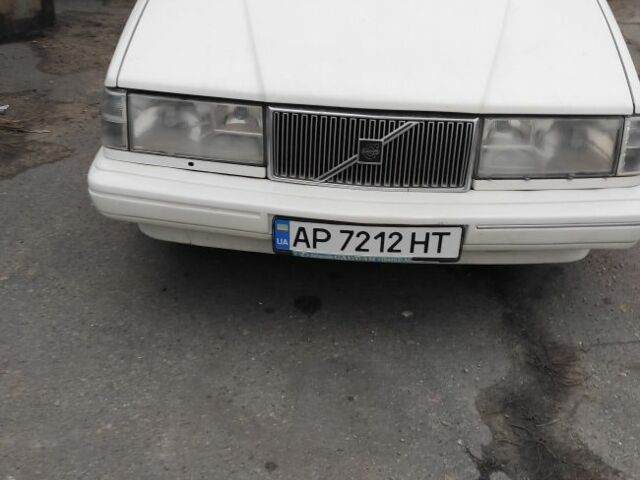 Білий Вольво 940, об'ємом двигуна 2.3 л та пробігом 300 тис. км за 3100 $, фото 1 на Automoto.ua