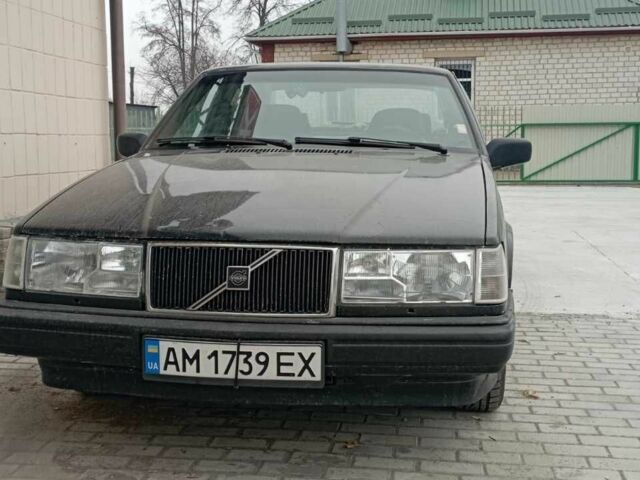 Черный Вольво 940, объемом двигателя 2.4 л и пробегом 502 тыс. км за 2500 $, фото 1 на Automoto.ua