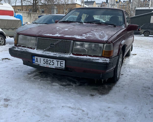 Красный Вольво 940, объемом двигателя 2.32 л и пробегом 215 тыс. км за 3000 $, фото 1 на Automoto.ua