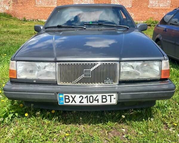 Серый Вольво 940, объемом двигателя 2.32 л и пробегом 250 тыс. км за 1950 $, фото 1 на Automoto.ua