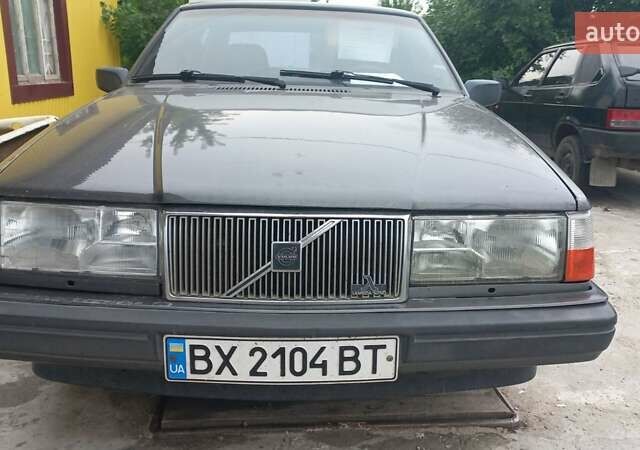 Серый Вольво 940, объемом двигателя 2.32 л и пробегом 497 тыс. км за 2400 $, фото 1 на Automoto.ua