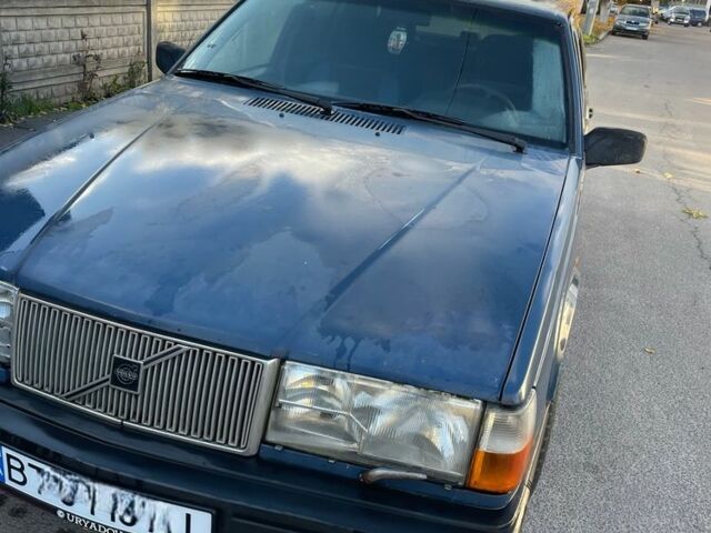 Синій Вольво 940, об'ємом двигуна 2.3 л та пробігом 100 тис. км за 1500 $, фото 1 на Automoto.ua