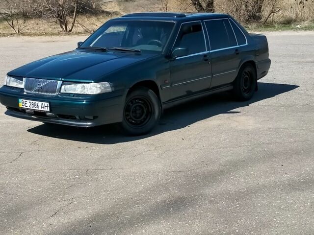 Зелений Вольво 960, об'ємом двигуна 2.9 л та пробігом 277 тис. км за 2500 $, фото 1 на Automoto.ua