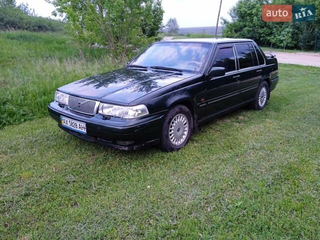 Зеленый Вольво 960, объемом двигателя 2.9 л и пробегом 370 тыс. км за 3100 $, фото 1 на Automoto.ua