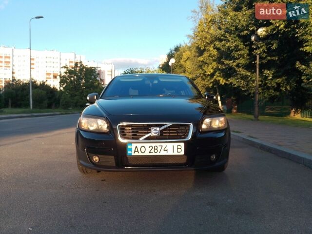 Чорний Вольво C30, об'ємом двигуна 1.6 л та пробігом 310 тис. км за 6800 $, фото 1 на Automoto.ua