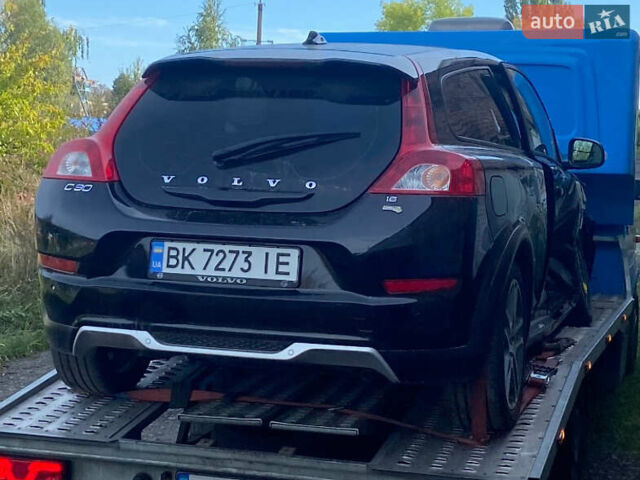 Черный Вольво Ц30, объемом двигателя 1.56 л и пробегом 198 тыс. км за 4500 $, фото 1 на Automoto.ua