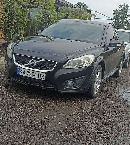 Чорний Вольво C30, об'ємом двигуна 1.56 л та пробігом 359 тис. км за 5500 $, фото 1 на Automoto.ua
