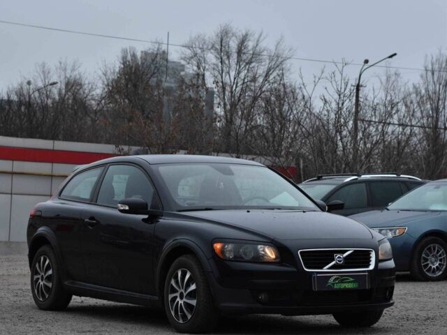Черный Вольво Ц30, объемом двигателя 1.6 л и пробегом 278 тыс. км за 6450 $, фото 1 на Automoto.ua