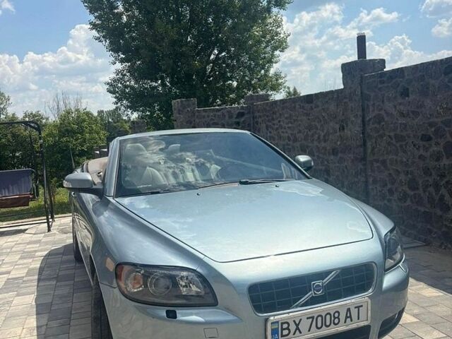 Синій Вольво C70, об'ємом двигуна 2.5 л та пробігом 217 тис. км за 7000 $, фото 1 на Automoto.ua