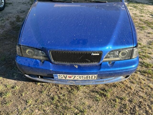 Синий Вольво Ц70, объемом двигателя 2 л и пробегом 1 тыс. км за 2900 $, фото 1 на Automoto.ua
