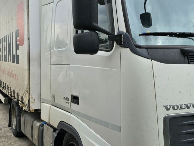 Белый Вольво Другая, объемом двигателя 12.8 л и пробегом 0 тыс. км за 14999 $, фото 1 на Automoto.ua