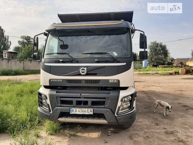 Білий Вольво Інша, об'ємом двигуна 13 л та пробігом 155 тис. км за 140685 $, фото 1 на Automoto.ua