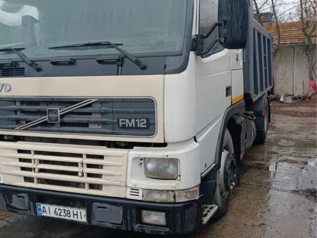 Вольво Другая, объемом двигателя 0 л и пробегом 0 тыс. км за 12000 $, фото 1 на Automoto.ua