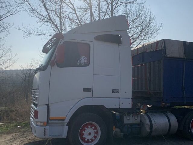 Вольво Інша 1998 у Березовке на Automoto.ua Вольво Інша, об'ємом двигуна 0 л та пробігом 0 тис. км за 6000 $, фото 1 на Automoto.ua