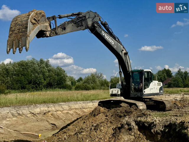 Вольво EC 240CL, об'ємом двигуна 0 л та пробігом 7 тис. км за 79390 $, фото 1 на Automoto.ua