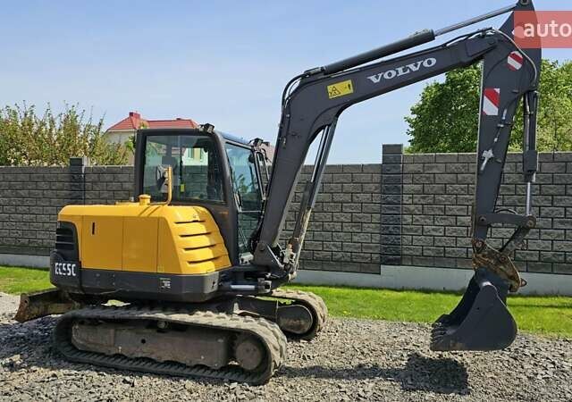Желтый Вольво EC 55C, объемом двигателя 3 л и пробегом 2 тыс. км за 44500 $, фото 1 на Automoto.ua