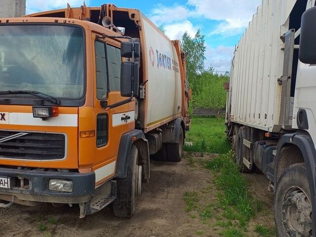 Вольво F6, объемом двигателя 0 л и пробегом 700 тыс. км за 10000 $, фото 1 на Automoto.ua