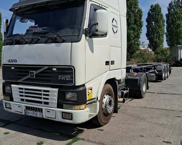 Білий Вольво FH 12, об'ємом двигуна 12.13 л та пробігом 1000 тис. км за 11000 $, фото 1 на Automoto.ua
