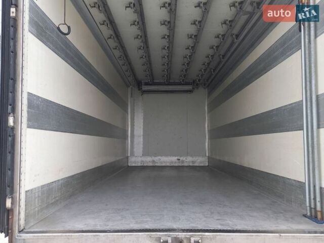 Білий Вольво FH 12, об'ємом двигуна 12.1 л та пробігом 980 тис. км за 35000 $, фото 1 на Automoto.ua