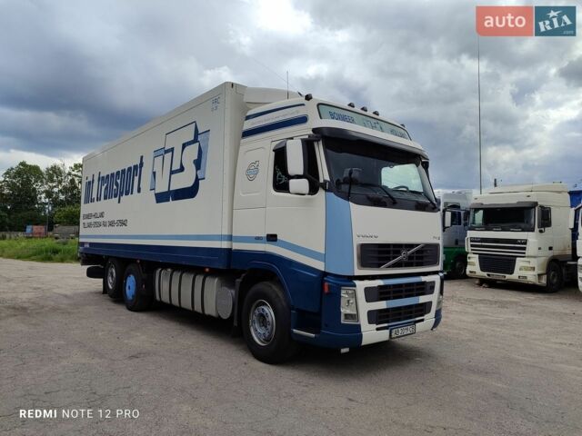 Белый Вольво FH 12, объемом двигателя 12.13 л и пробегом 1 тыс. км за 40000 $, фото 1 на Automoto.ua
