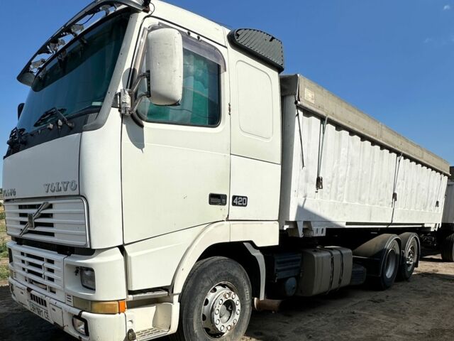 Білий Вольво FH 12, об'ємом двигуна 12 л та пробігом 700 тис. км за 10000 $, фото 1 на Automoto.ua