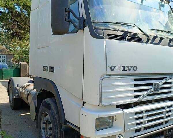 Білий Вольво FH 12, об'ємом двигуна 12.1 л та пробігом 100 тис. км за 4800 $, фото 1 на Automoto.ua