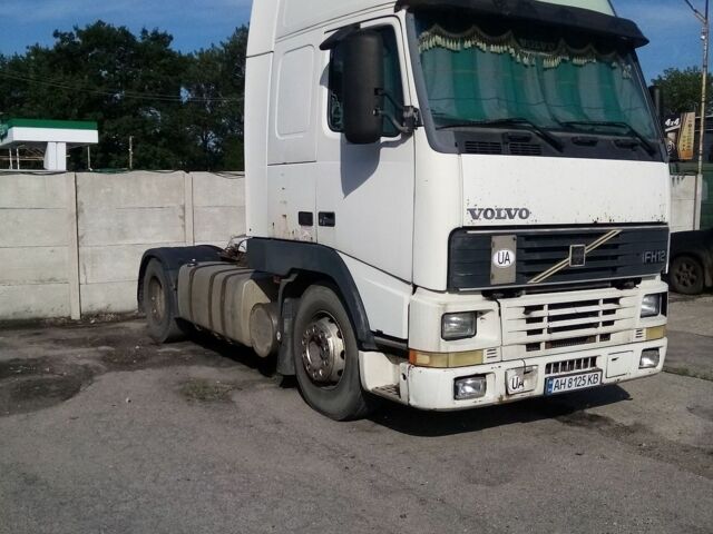 Білий Вольво FH 12, об'ємом двигуна 12.1 л та пробігом 1 тис. км за 5800 $, фото 1 на Automoto.ua