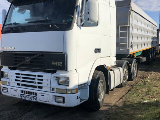 Белый Вольво FH 12, объемом двигателя 12 л и пробегом 293 тыс. км за 7800 $, фото 1 на Automoto.ua