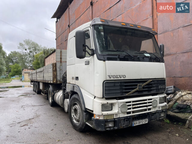 Белый Вольво FH 12, объемом двигателя 0 л и пробегом 800 тыс. км за 7700 $, фото 1 на Automoto.ua