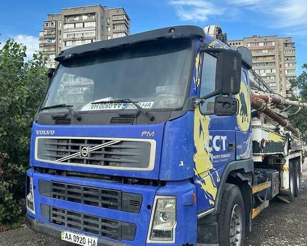 Вольво FH 12, объемом двигателя 0 л и пробегом 250 тыс. км за 93000 $, фото 1 на Automoto.ua