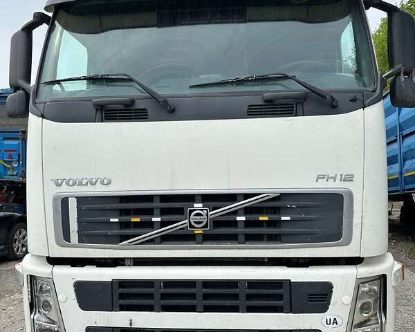 Вольво FH 12, об'ємом двигуна 12.1 л та пробігом 2 тис. км за 13500 $, фото 1 на Automoto.ua
