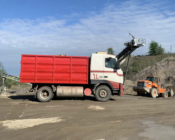Вольво FH 12, объемом двигателя 12 л и пробегом 50 тыс. км за 12000 $, фото 1 на Automoto.ua
