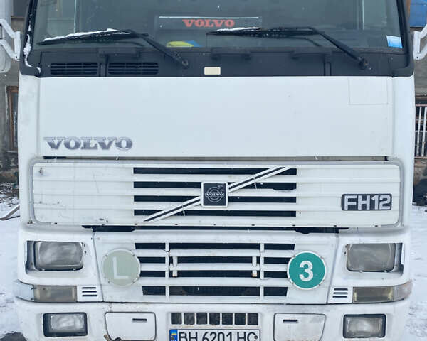 Вольво FH 12 2001 в Шумск на Automoto.ua Вольво FH 12, объемом двигателя 0 л и пробегом 1 тыс. км за 5600 $, фото 1 на Automoto.ua