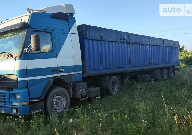 Синій Вольво FH 12, об'ємом двигуна 0 л та пробігом 1 тис. км за 11500 $, фото 1 на Automoto.ua