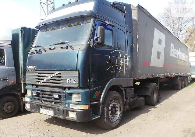 Синий Вольво FH 12, объемом двигателя 12 л и пробегом 900 тыс. км за 5000 $, фото 1 на Automoto.ua