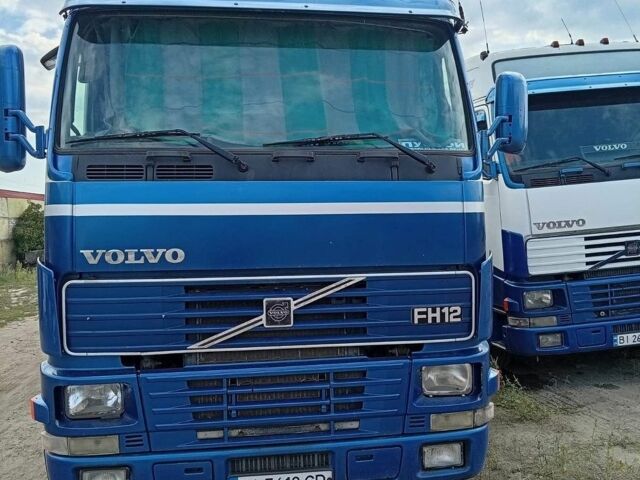 Синий Вольво FH 12, объемом двигателя 12 л и пробегом 2 тыс. км за 6800 $, фото 1 на Automoto.ua