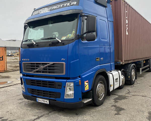Синий Вольво FH 12, объемом двигателя 0 л и пробегом 2 тыс. км за 15500 $, фото 1 на Automoto.ua