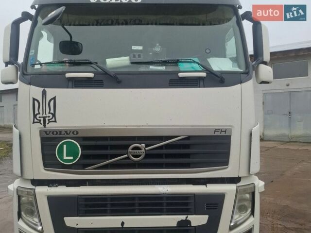 Білий Вольво FH 13, об'ємом двигуна 12 л та пробігом 4 тис. км за 23199 $, фото 1 на Automoto.ua